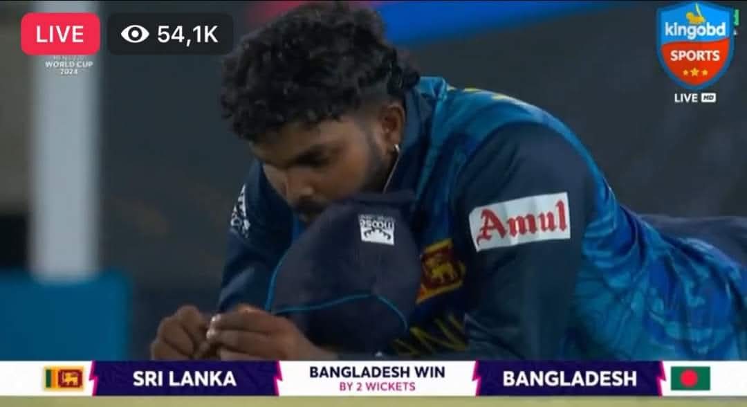 arnuX05's tweet photo. Maybe the ICC knew Bangladesh would have thrown Sri Lanka out of the World Cup in the group stage, just like last time. That’s why they added Zimbabwe and Ireland, along with Australia, to the same group. If Bangladesh had been in that group, I’m sure Sri Lanka wouldn’t have even made it into the Super 8. 🐸

#ICCMensT20WorldCup2026