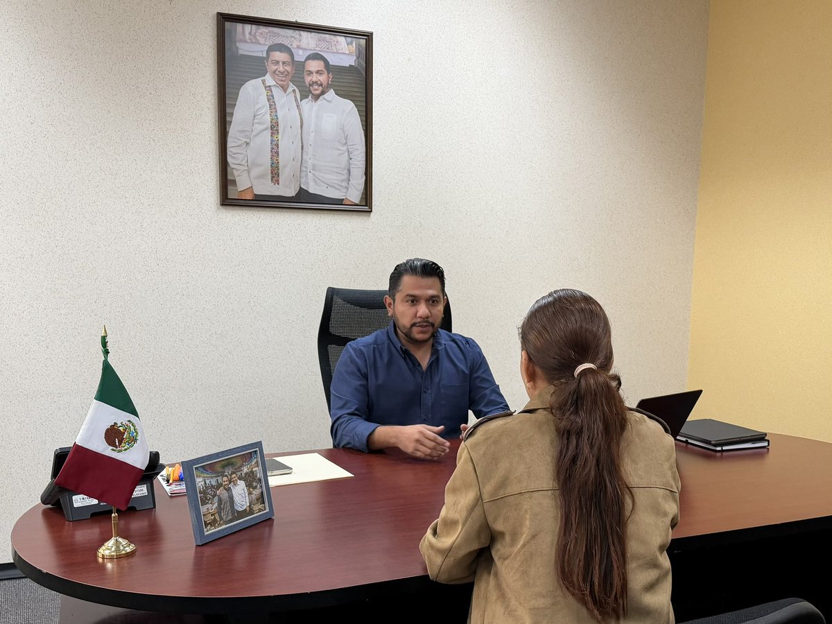 C_Vichido's tweet photo. En el marco del proceso de entrega-recepción, sostuve una reunión de trabajo con la Arq. @SildiaMecott para dar seguimiento a los avances y asuntos prioritarios de la #SIC. https://t.co/gMmWRyaFUq