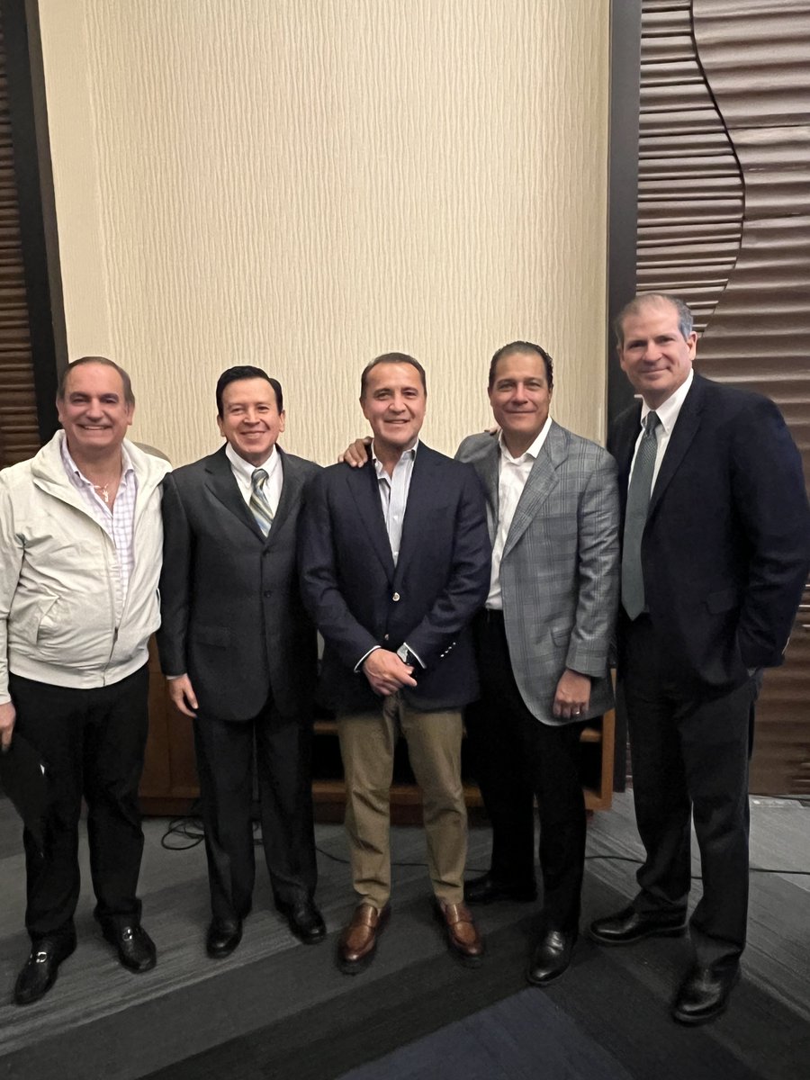 Me dió mucho gusto participar en la primera reunión del año con el Presidente Nacional de la ⁦<a href="/cirtmx/">Cámara Nacional de la Industria de Radio y TV</a>⁩ Lic. Antonio Garcia Herrera y con los Radiodifusores de la ⁦<a href="/CIRTPueTlax/">CIRTPueblaTlax</a>⁩