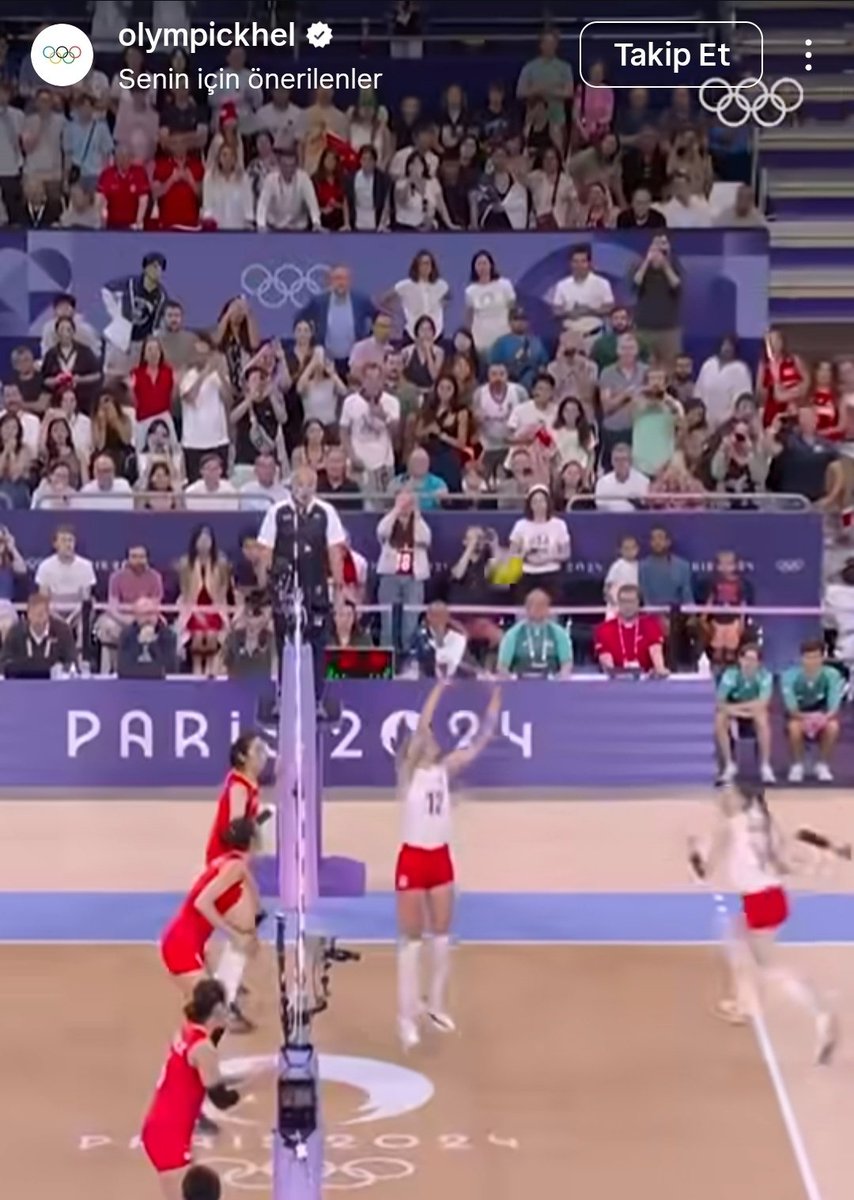 bu hesabın sahibi benim bu arada bilmeyen varsa her gün elif sahin atak geciriyorum🌹