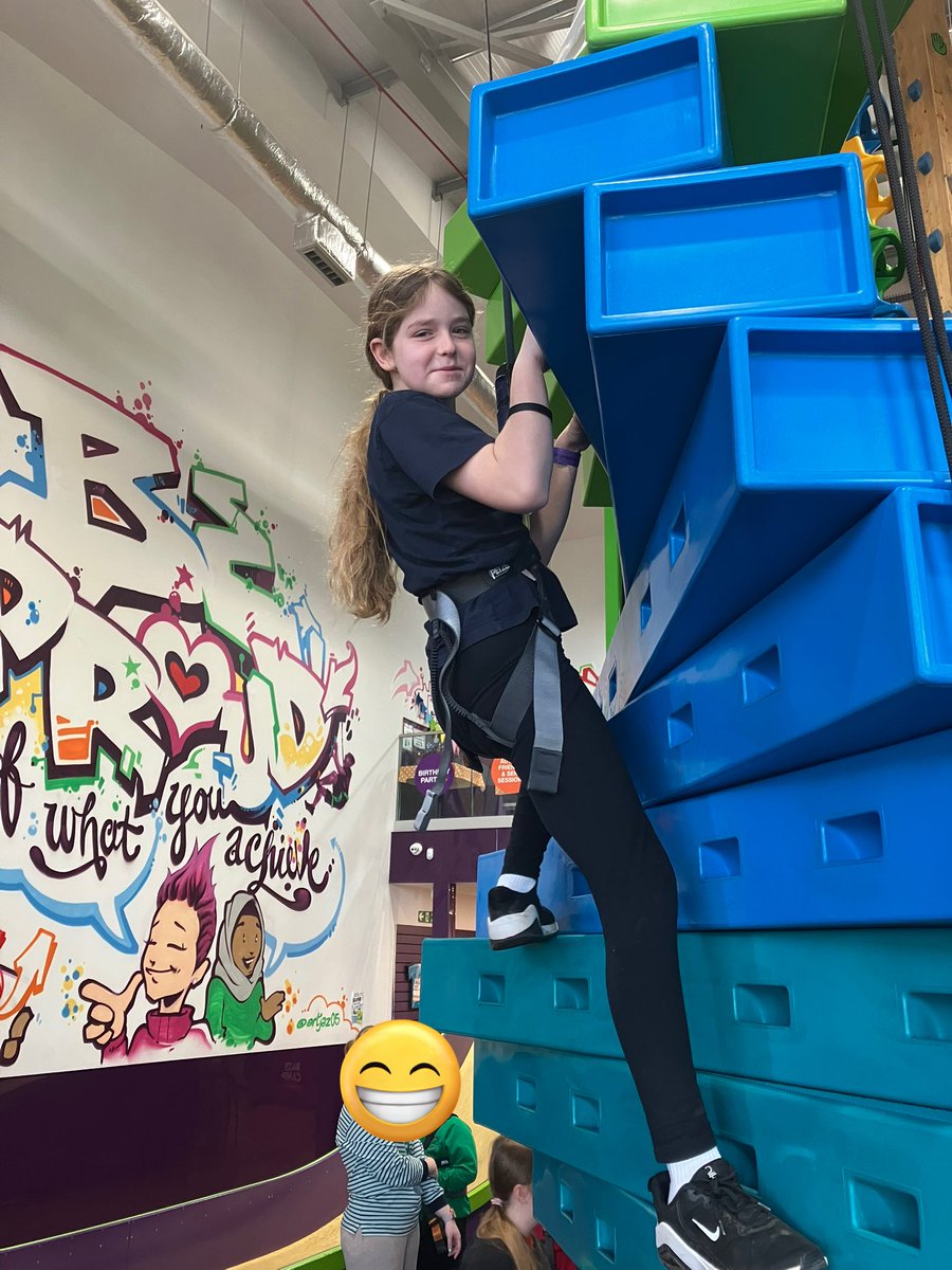 Long Meadow Lions tweet media