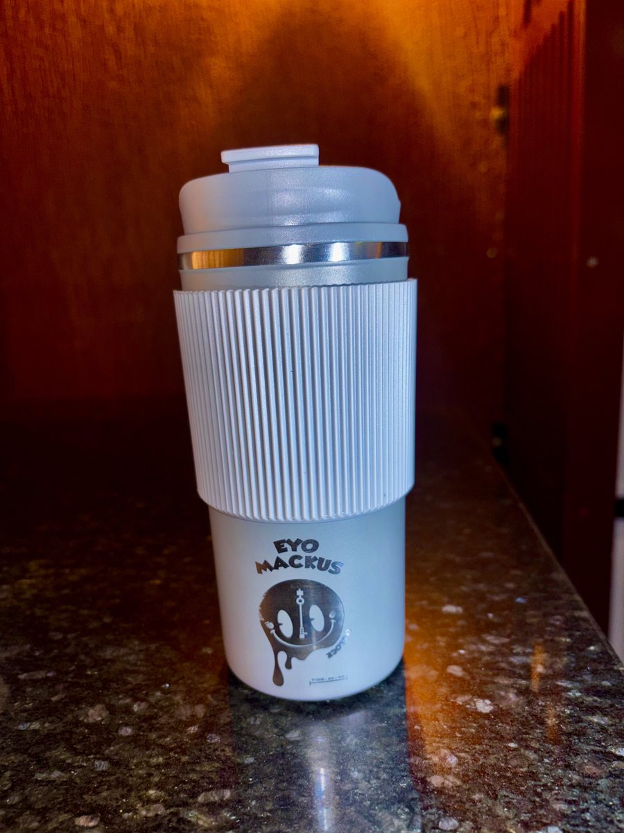 Eyo Mackus tweet media