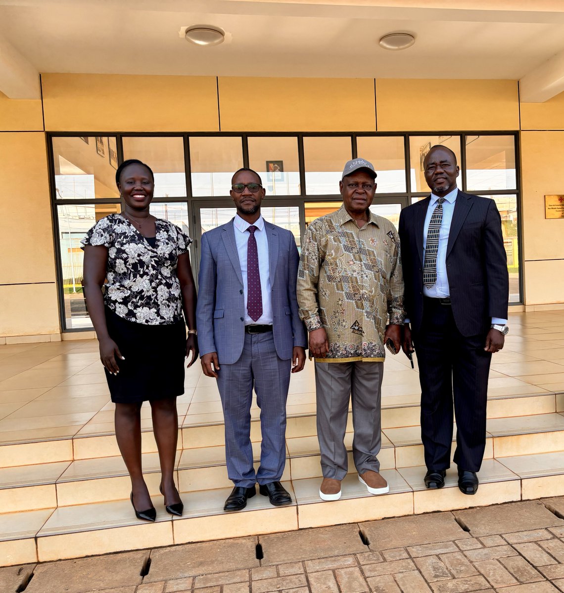 Productive consultative meeting today <a href="/UIRI_UG/">Uganda Industrial Research Institute</a> on establishing sector skills Expert Committee, an important step towards strengthening Uganda's skills ecosystem and aligning training with industry needs.
<a href="/ChairTvetC/">Chairperson, TVET Council</a> <a href="/ED_TvetC/">ED, TVET Council</a> <a href="/Ratesot/">Ritah Alupo</a>