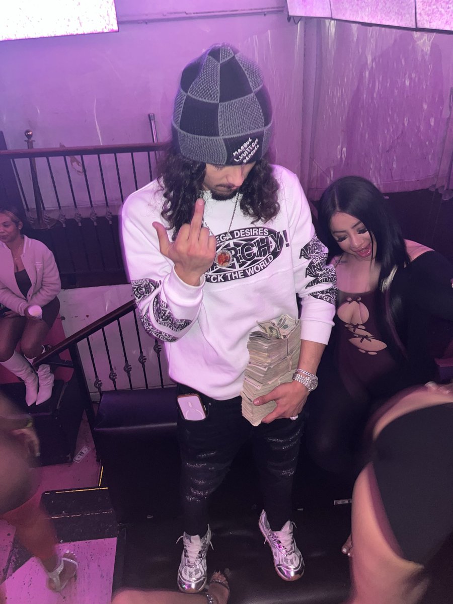 noigbno's tweet photo. 🏴‍☠️🏴‍☠️🏴‍☠️ https://t.co/NnxhulujxH