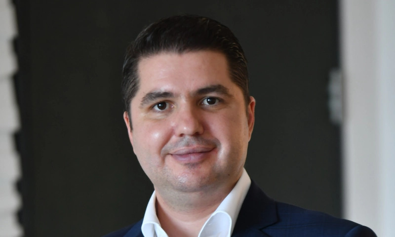 1HotelNews's tweet photo. Milan Jajčanin Named Hotel Manager at Avani+ Barbarons Seychelles: Avani+ Barbarons Seychelles is located on Mahé’s west coast, approximately 30 minutes from Seychelles International Airport. https://t.co/XehEobJ4zY #MilanJajčanin #HotelManager #AvaniBarbarons https://t.co/eqqPX1jwyr