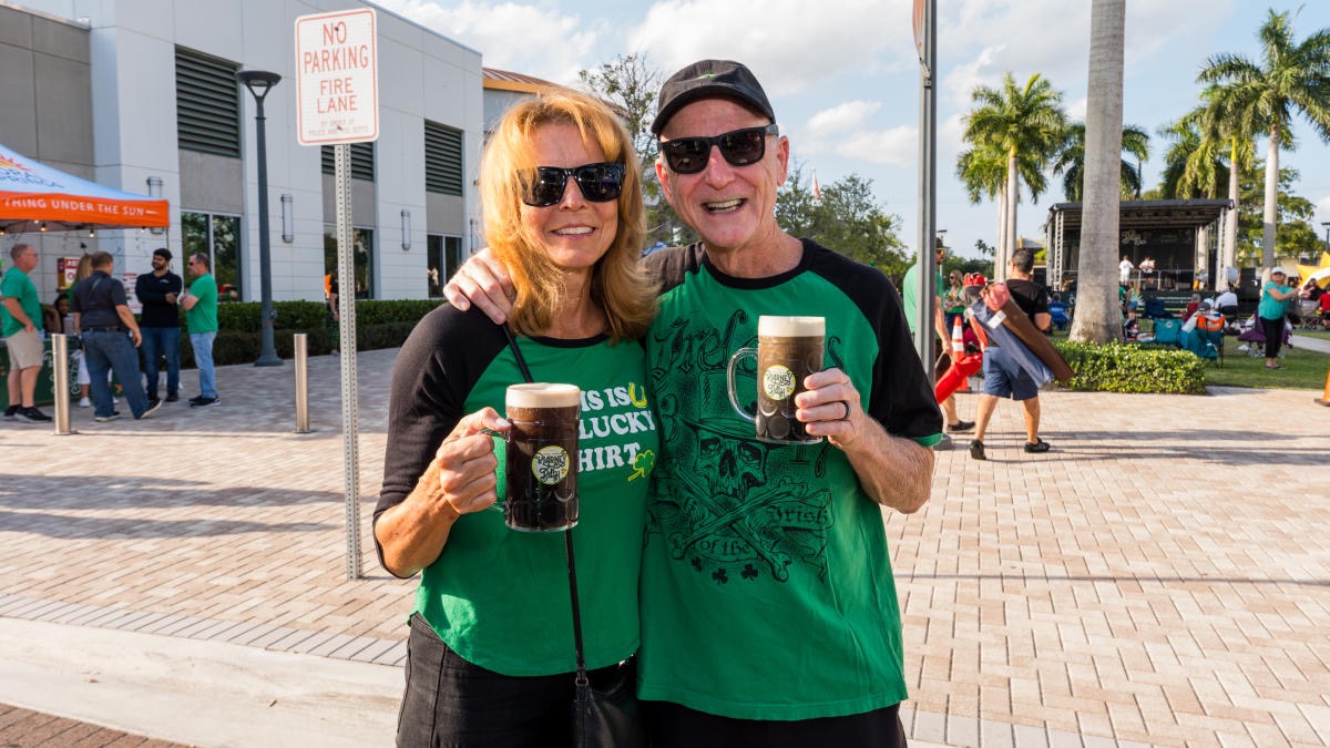 🇮🇪 Celebrate Irish culture, food, and music at the Blarney Bash, with a performance by The Byrne Brothers, an award-winning family band from Donegal, Ireland.

📍: 9500 West Sample Road
Coral Springs, FL 

bit.ly/4tPq4Ac