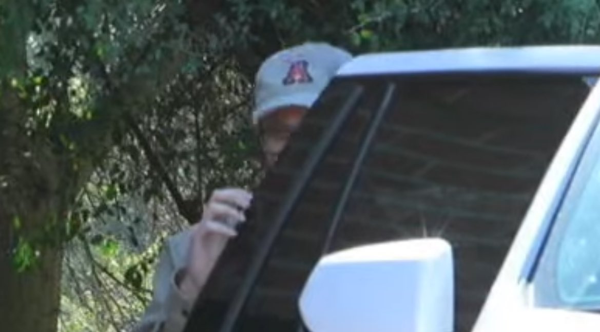 GhosterToastersMom tweet media