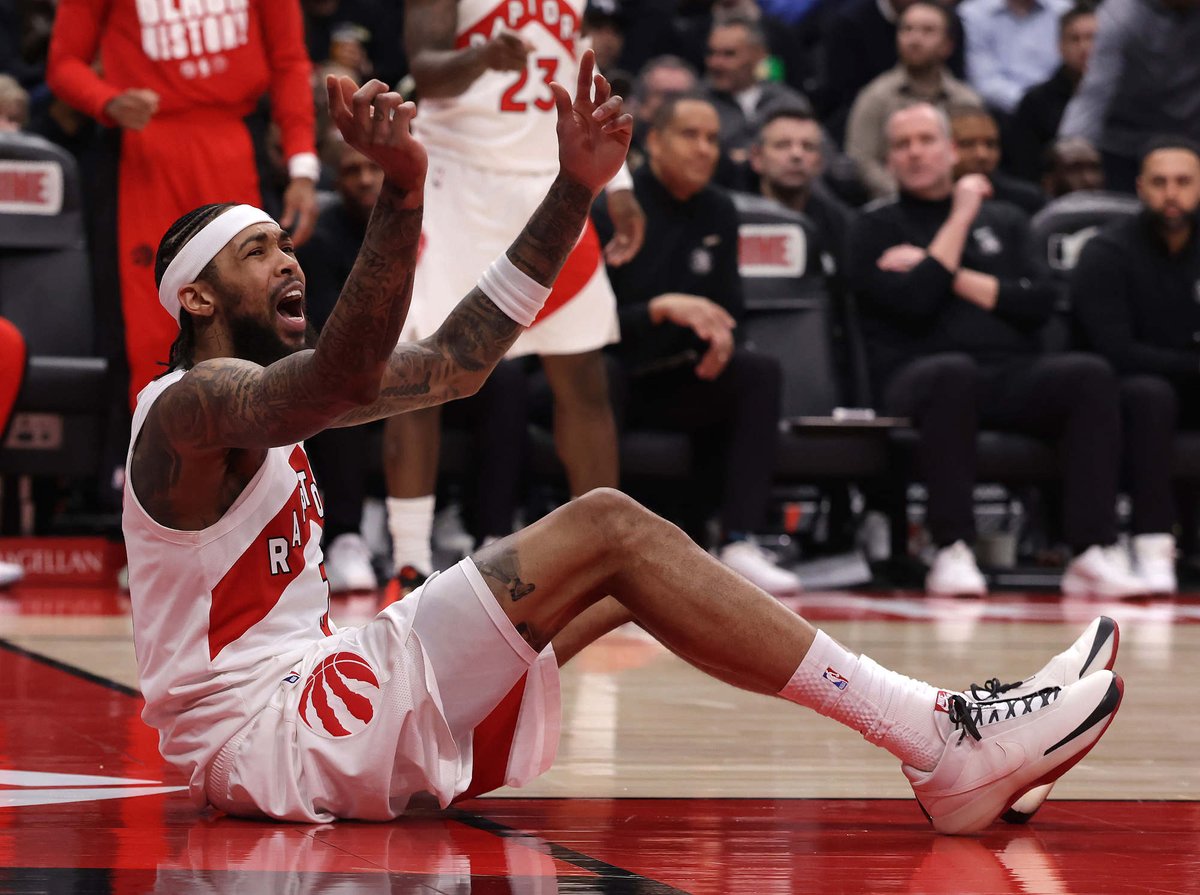 Steve Russell tweet media