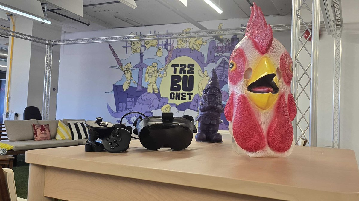 Prison_Boss_'s tweet image. What's a Steam Frame? Is it edible? 🐔

A little bird told me there's some excitement to it. Couldn't tell. I'm too busy winning at business. 😎

#VRGaming #Indiedev #Steam