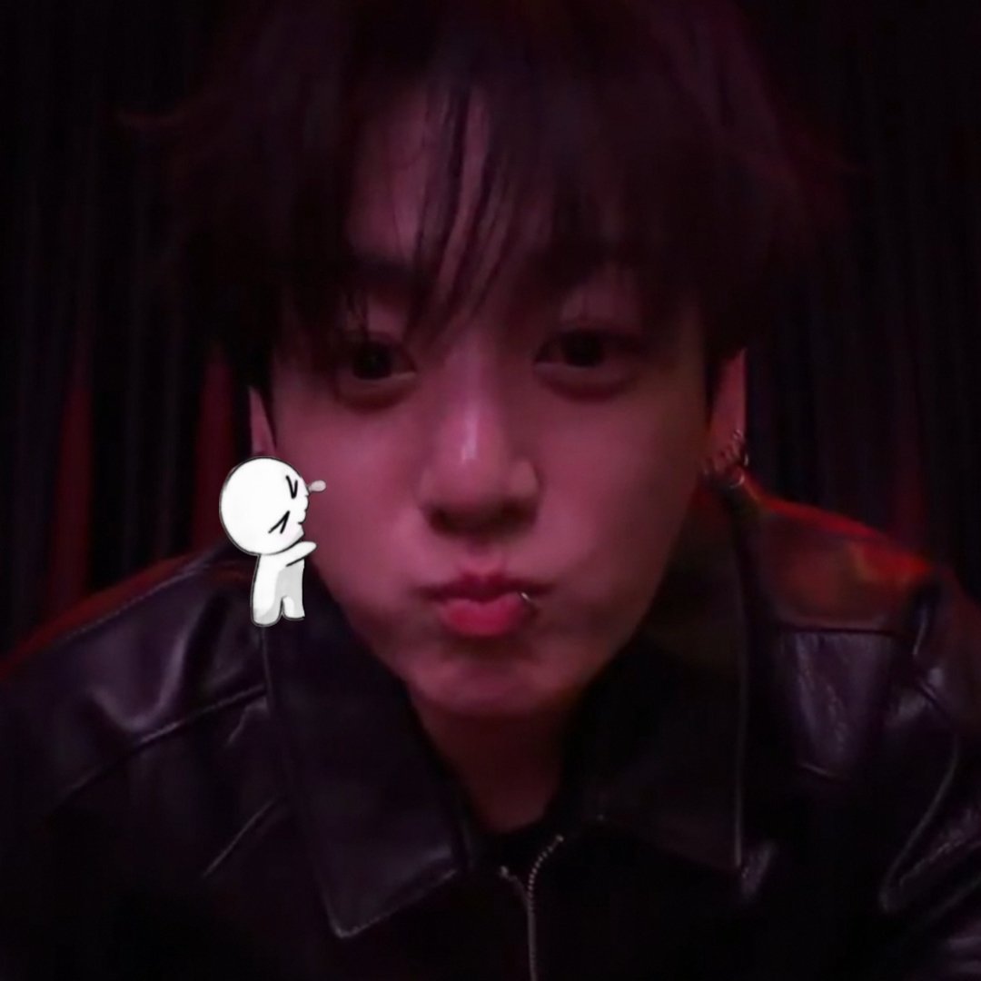 jeba (@imissjungkook_) on Twitter photo 