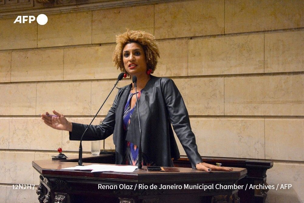 🇧🇷 La Cour suprême du Brésil a déclaré coupables deux hommes politiques d'avoir commandité l'assassinat en 2018 de la conseillère municipale de Rio, Marielle Franco, mettant en lumière les liens entre des responsables politiques et les milices de cette ville.
➡️