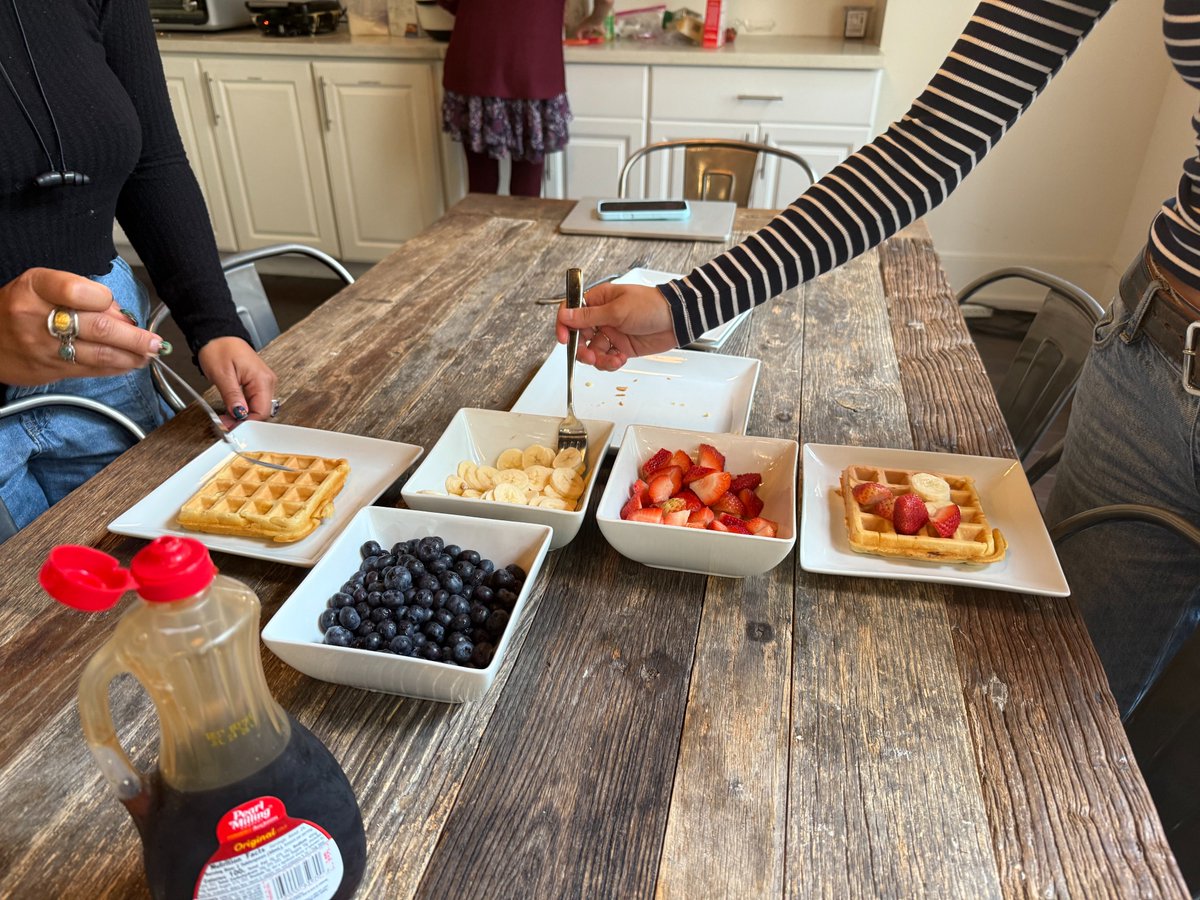On Wednesdays we have waffles 🧇Nothing better than starting the day with good food and great company 💛