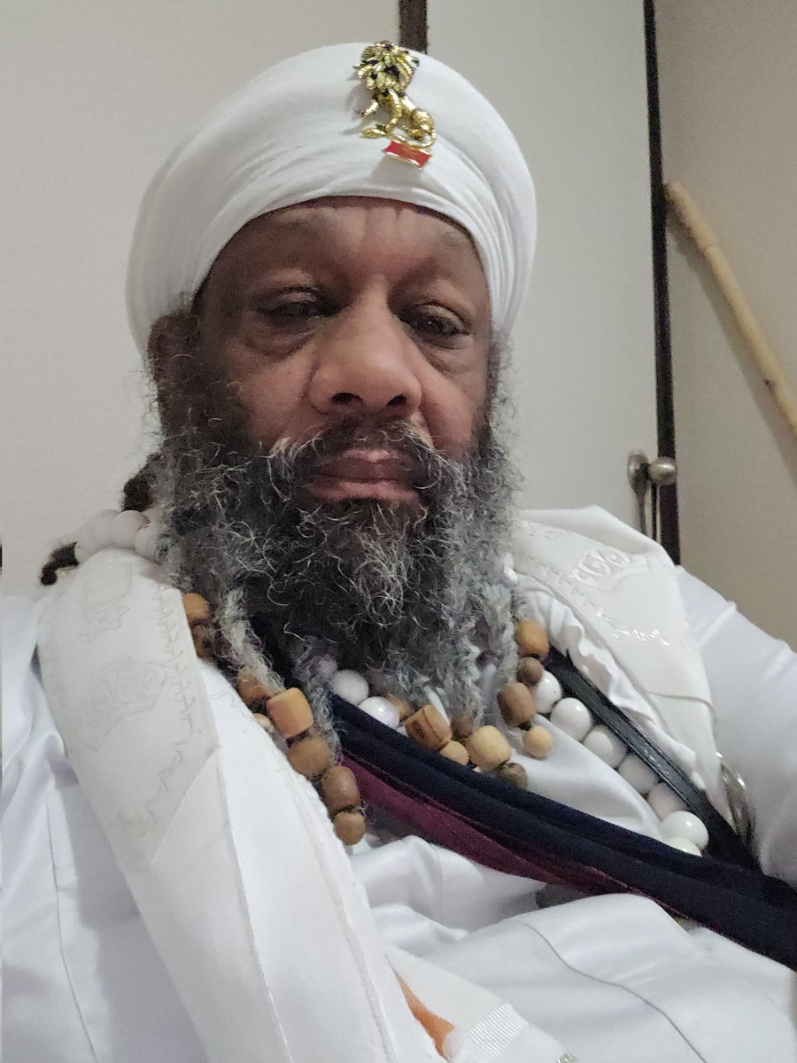 Turban, Crown and Palil Shawl grateful for Spiritual Truth 913