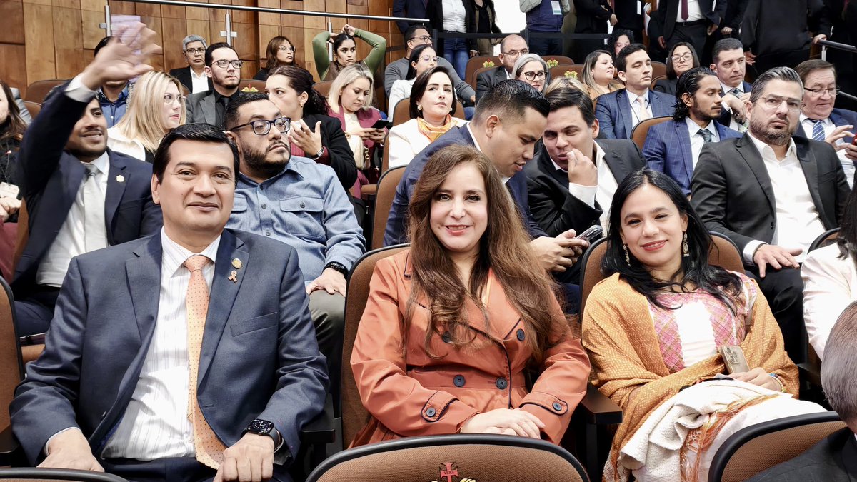 Eva Barrientos tweet media