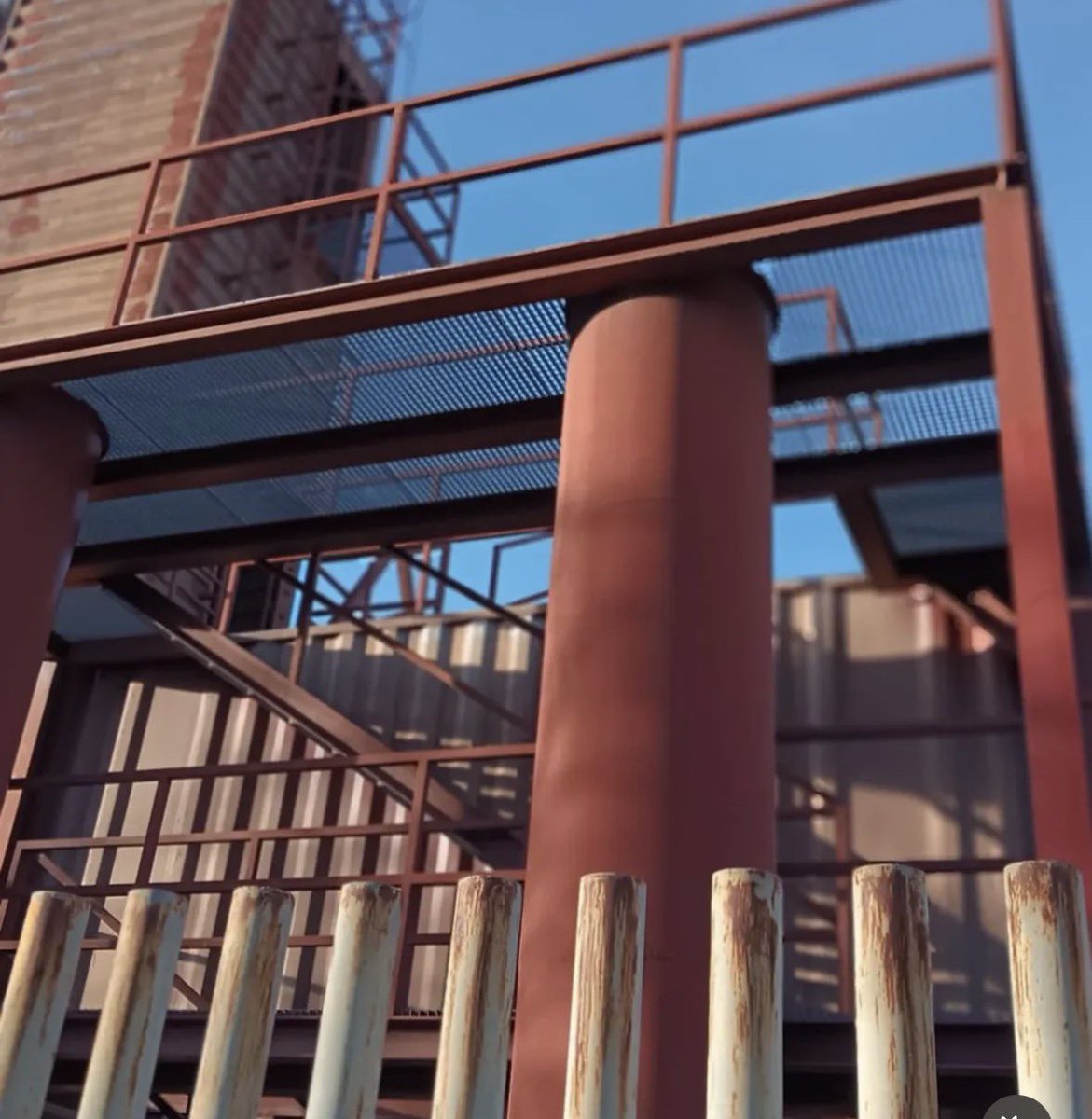 lavecinalmalaga tweet media