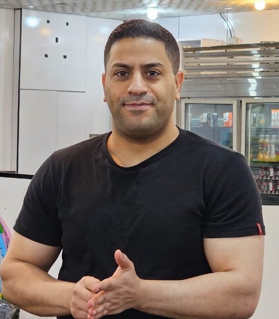 بازداشتی، هر چقدر ناشناس‌تر، شکنجه‌ها بیشتر است. از این ورزشکار شریف اعتراف اجباری پخش کردند. در رسانه‌ای کردن نامش همراهی کنیم.
#سینا_طهماسبی