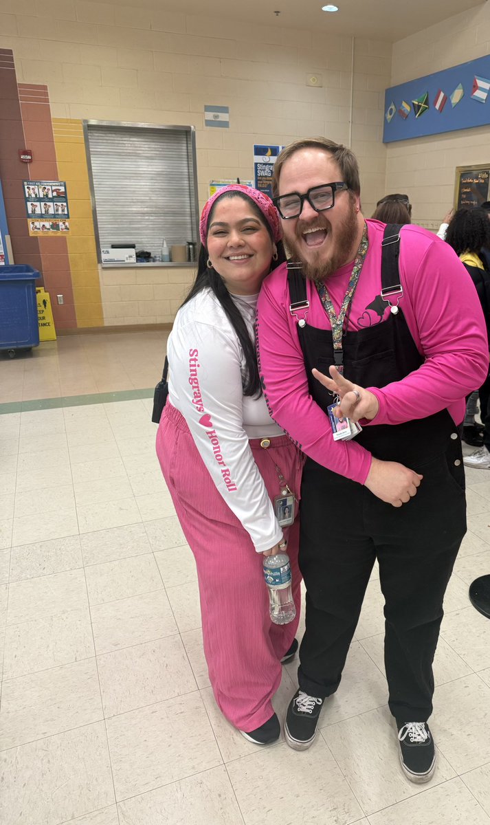 Kevin J. Martínez tweet media