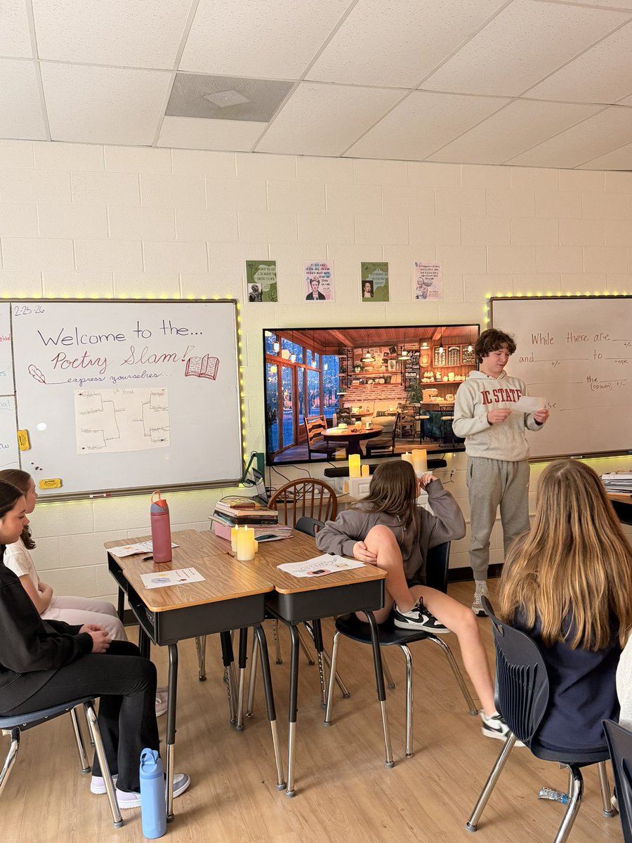 WCDS_Middle's tweet photo. The seventh grade poetry slam today was a treat! #WCDSMiddleSchool https://t.co/bARdLTVtv1