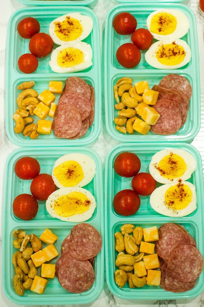 EmillyHDHL's tweet photo. Keto Snack Recipes for Beginners.
#keto #beginnerrecipes https://t.co/k6QnOPwbkT