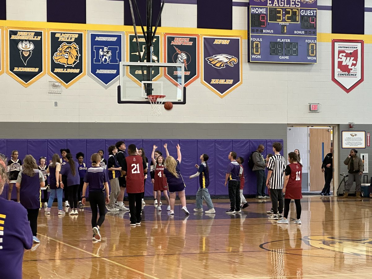 Avon Middle School tweet media