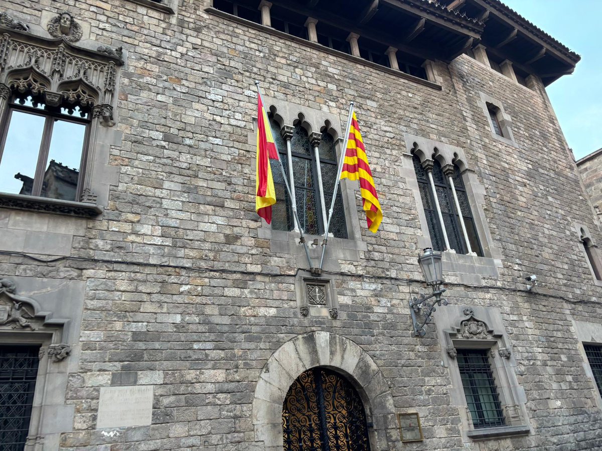 oriolpuchol's tweet photo. No ha estat el franquisme, han estat els socialistes. https://t.co/HHUNAt6sQL