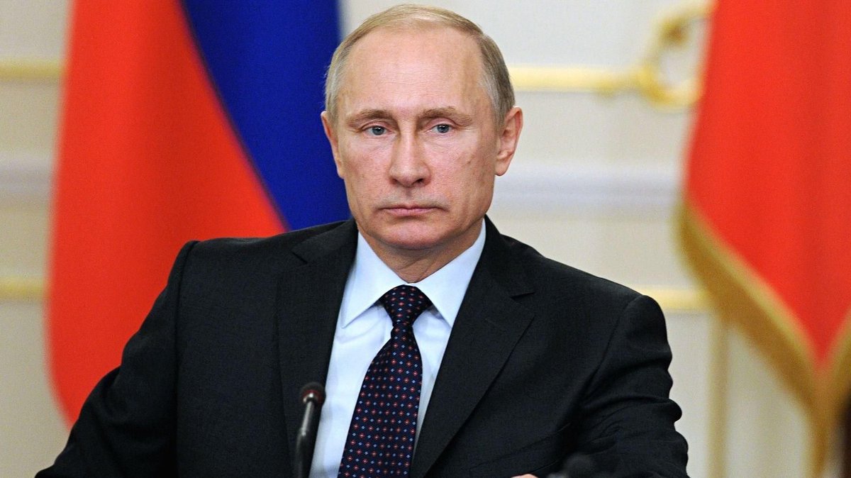 crypto_king34's tweet photo. 💥 UPDATE

PRESIDENT PUTIN HAS JUST SIGNED A NEW LAW THAT TREATS CRYPTO AS "INTANGIBLE PROPERTY"

This enables courts to seize and freeze digital assets in criminal cases!
$BTC https://t.co/ZPe7IRXl8T