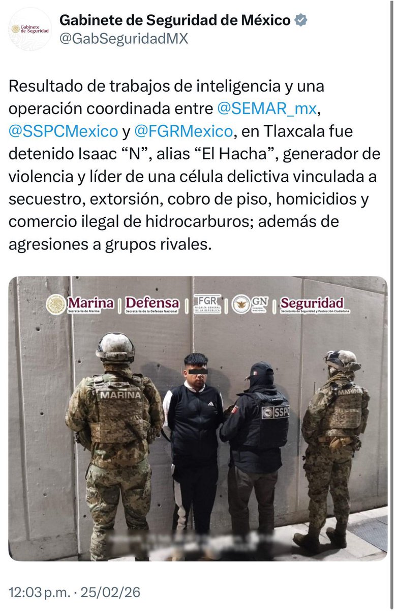 🚨 Detienen a ‘El Hacha’, señalado como operador regional del CJNG en el municipio de Santa Cruz, Puebla.

Moreno Romero es identificado como responsable de múltiples delitos en la región, entre ellos secuestros, extorsiones, cobro de piso, homicidios y comercio ilegal de