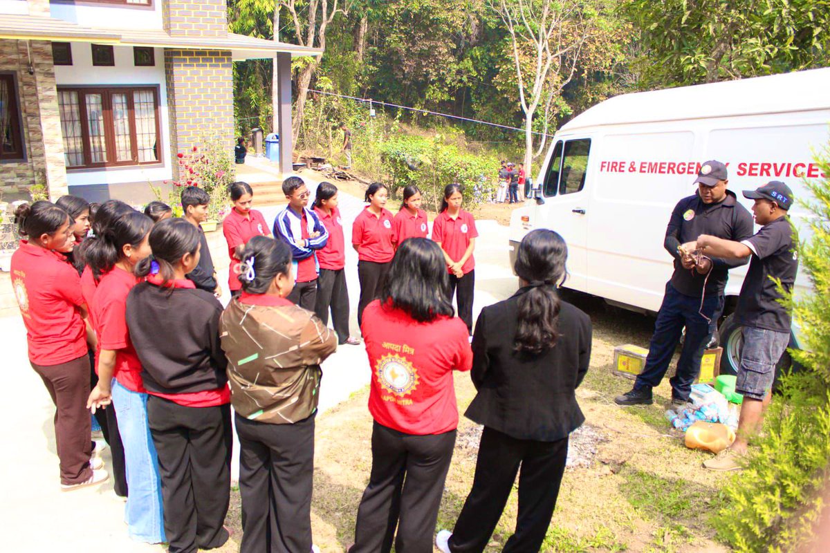 NssMahatma's tweet photo. Day 4 of YAMS!
Confidence rising, coordination improving, and commitment growing stronger. NSS MGU Cell volunteers continue their journey in disaster response training at Nongpoh, ready to serve when it matters most. 
#NSSMGU #YAMS #DisasterManagement #CommunityHeroes https://t.co/fACdwZFxGL