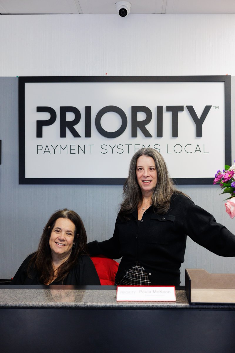 PPSLocal's tweet photo. Welcoming you with a smile every day — Executive Assistants Michele Alex and Paula McKeon.
#TeamSpotlight #FriendlyFaces #TeamCulture #CompanyCulture #PeopleFirst #TeamEnergy https://t.co/hprpXpDWYZ