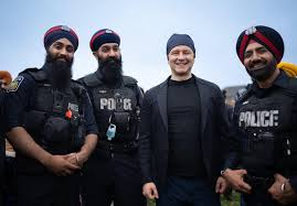 Rian Stone | Softbone, hard boiled dystopia tweet media