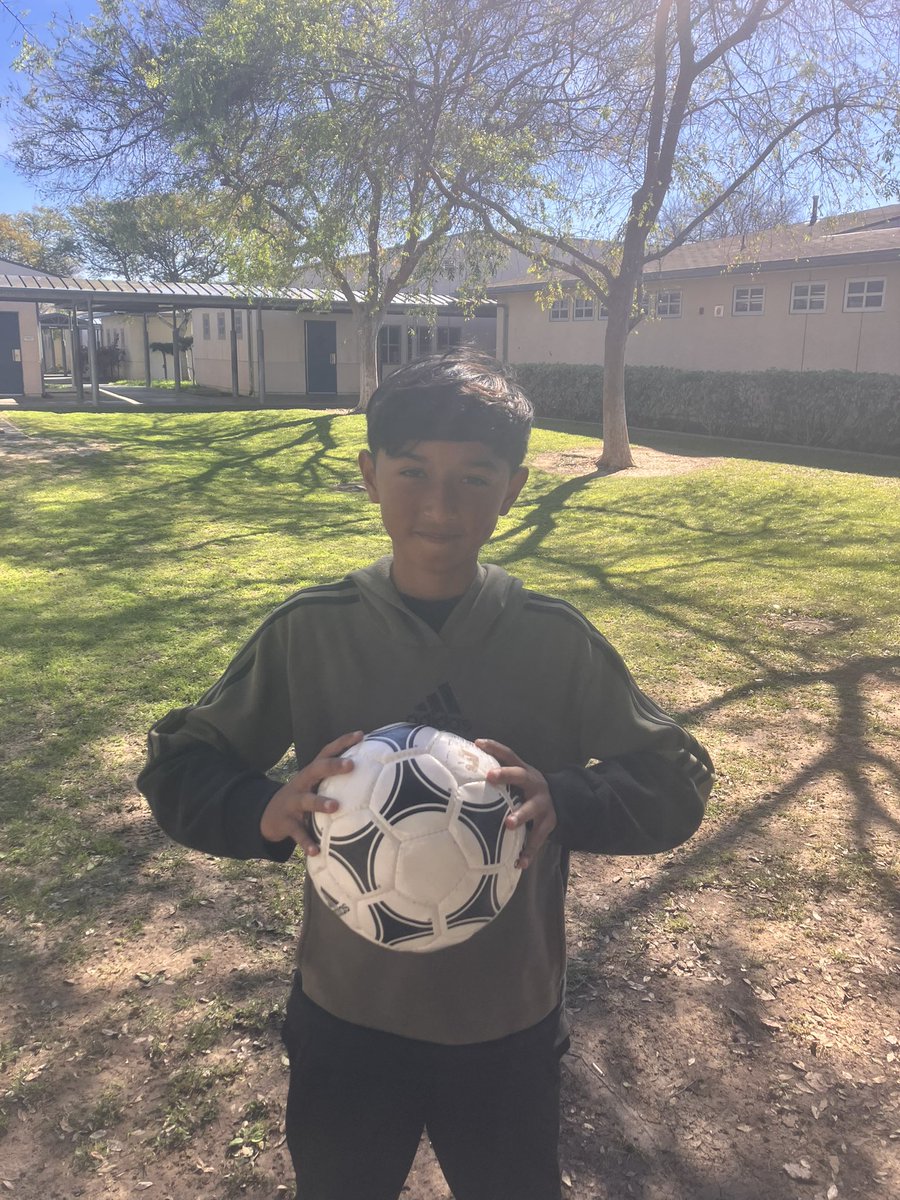 Mendoza Elementary tweet media