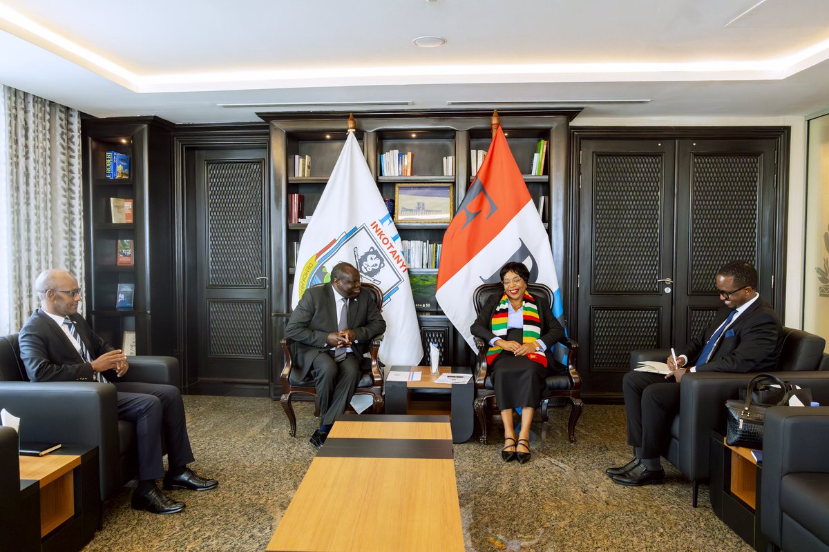 rpfinkotanyi's tweet photo. Earlier today, Secretary General Amb. Christophe Bazivamo received in his office, H.E. Prof. Charity Manyeruke, Ambassador of the Republic of #Zimbabwe to #Rwanda.

They discussed matters of common interest and committed to strengthening the existing  excellent bilateral relations between FPR-Inkotanyi and ZANU-PF, as well as between the two sister countries.