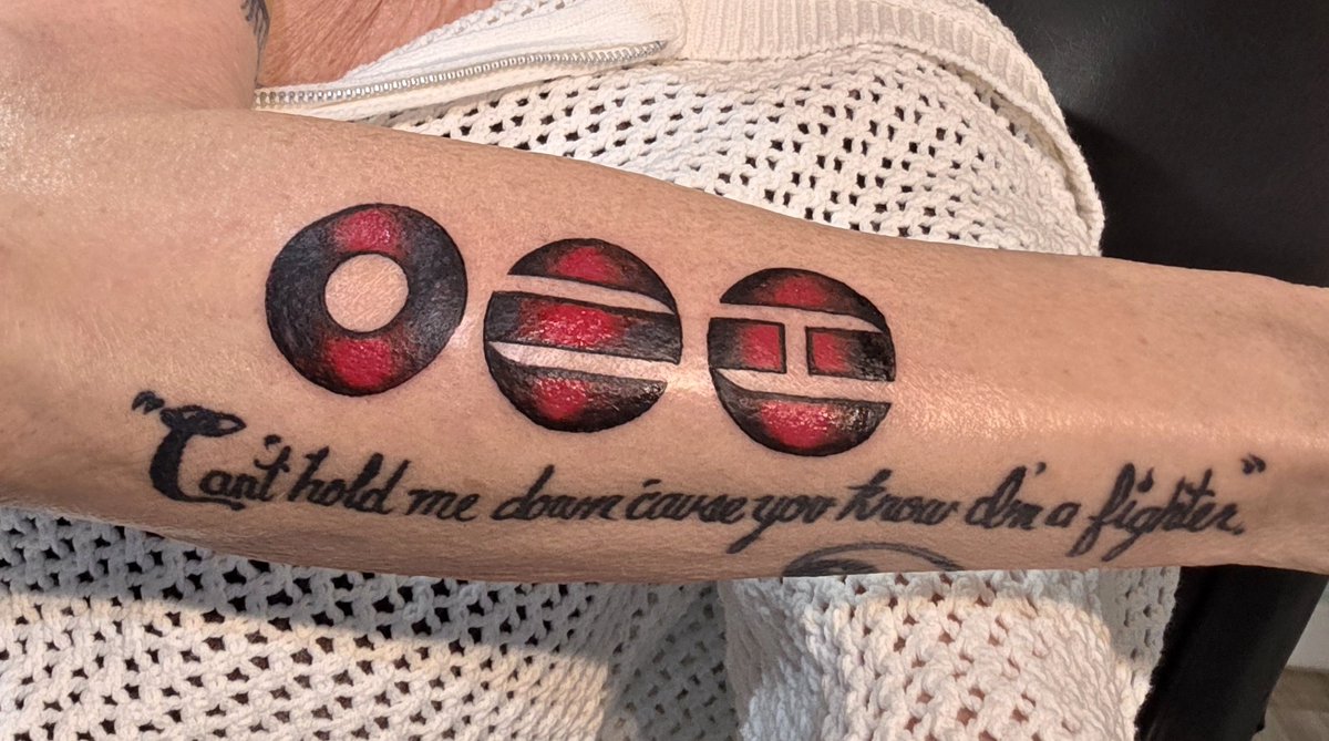 KathyStayed⁷🪭☉ ⊖ ⊜ tweet media