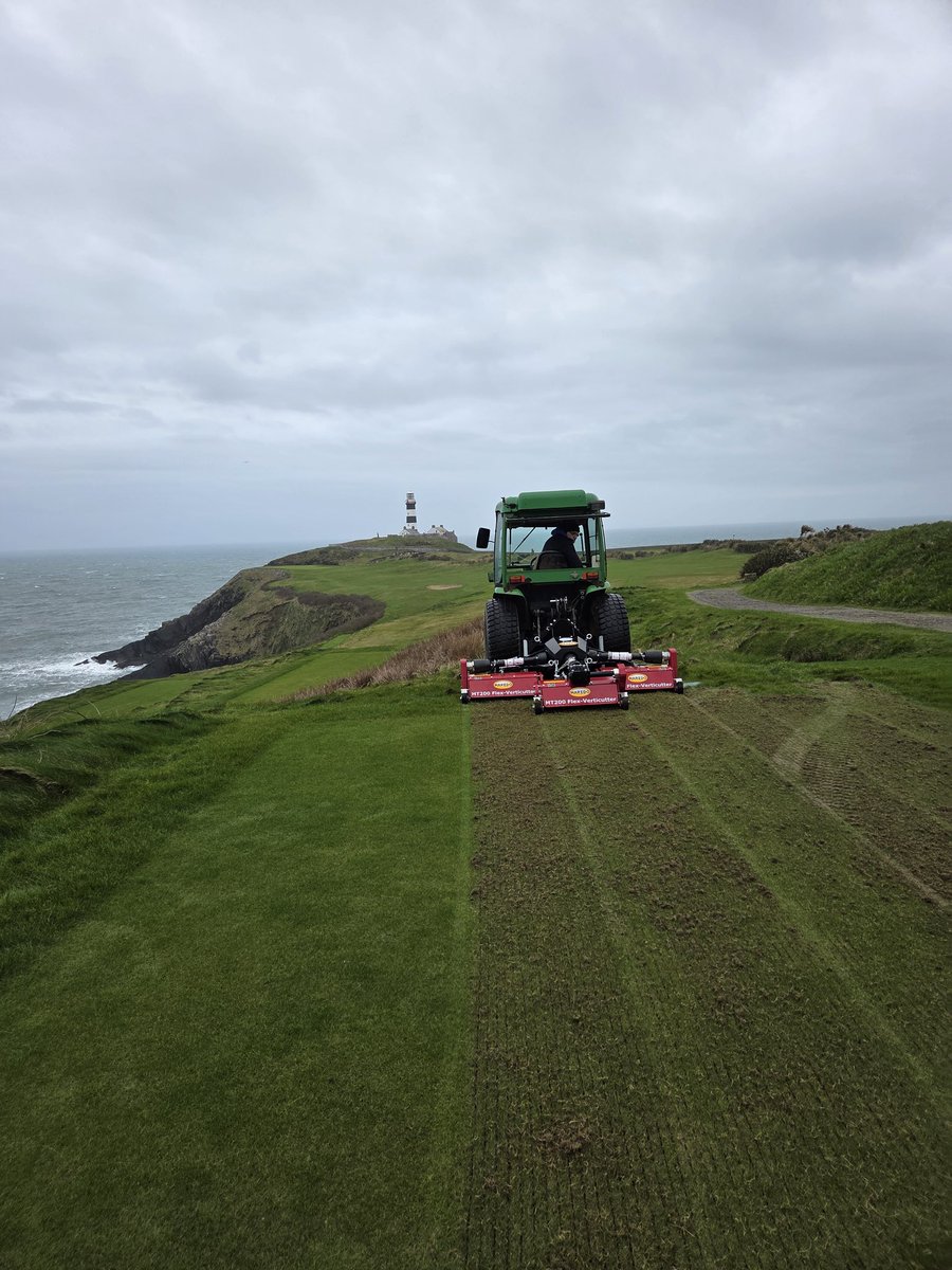 Michael Weldon tweet media