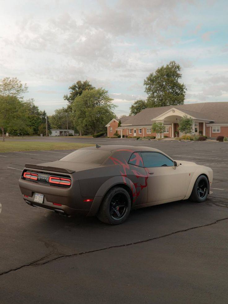 lekan897's tweet photo. DODGE CHALLENGER SRT DEMON 😈😈 https://t.co/eeXwxXwiGa