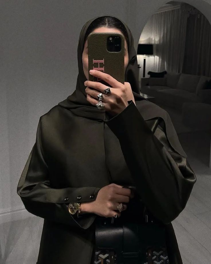 2Nnoura's tweet photo. ودي امسك كل بنت تقول مصروفها مايكفي واقولها جربي هذي المواقع 

بتطلعين لك مثل راتب الموظف : https://t.co/sMyi8POHmQ
