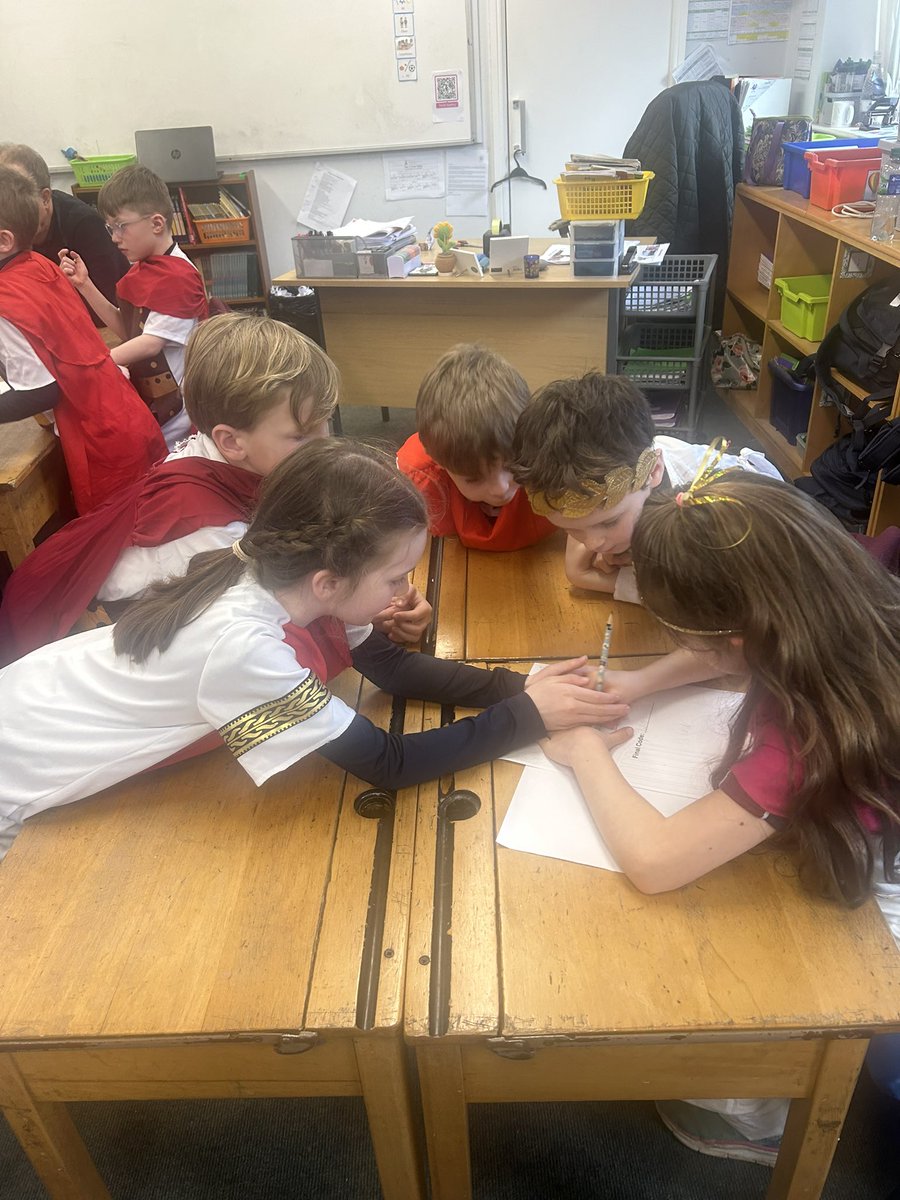 Carolin90534336's tweet photo. .@winterfoldhs 

The Year 3 Roman Day concluded with a Roman inspired Escape Room. https://t.co/KYkvCFFHOX