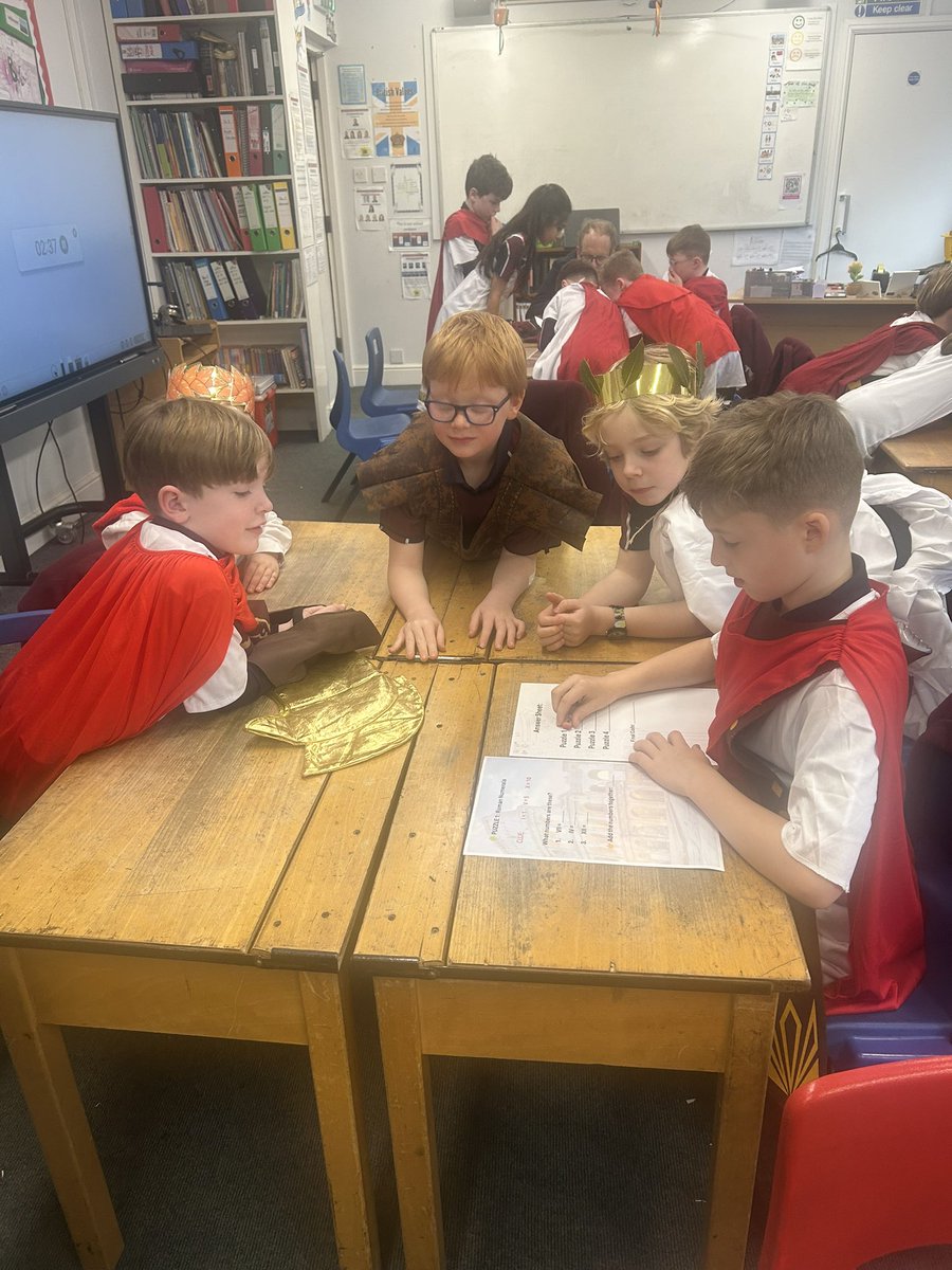 Carolin90534336's tweet photo. .@winterfoldhs 

The Year 3 Roman Day concluded with a Roman inspired Escape Room. https://t.co/KYkvCFFHOX