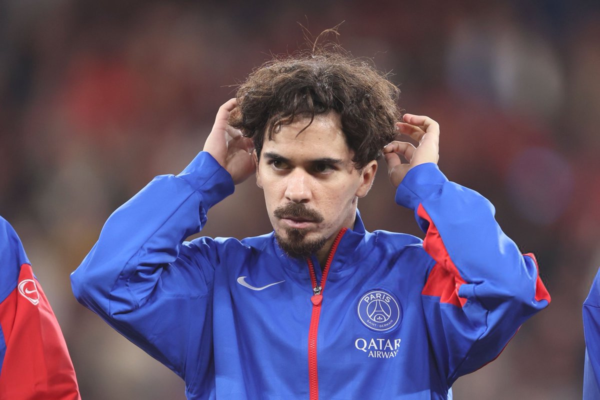 Vibes Foot tweet media