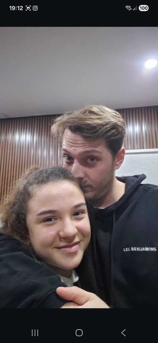 Bizim yakışıklının yeni fotoğrafları 😍

#Buraktozkoparan