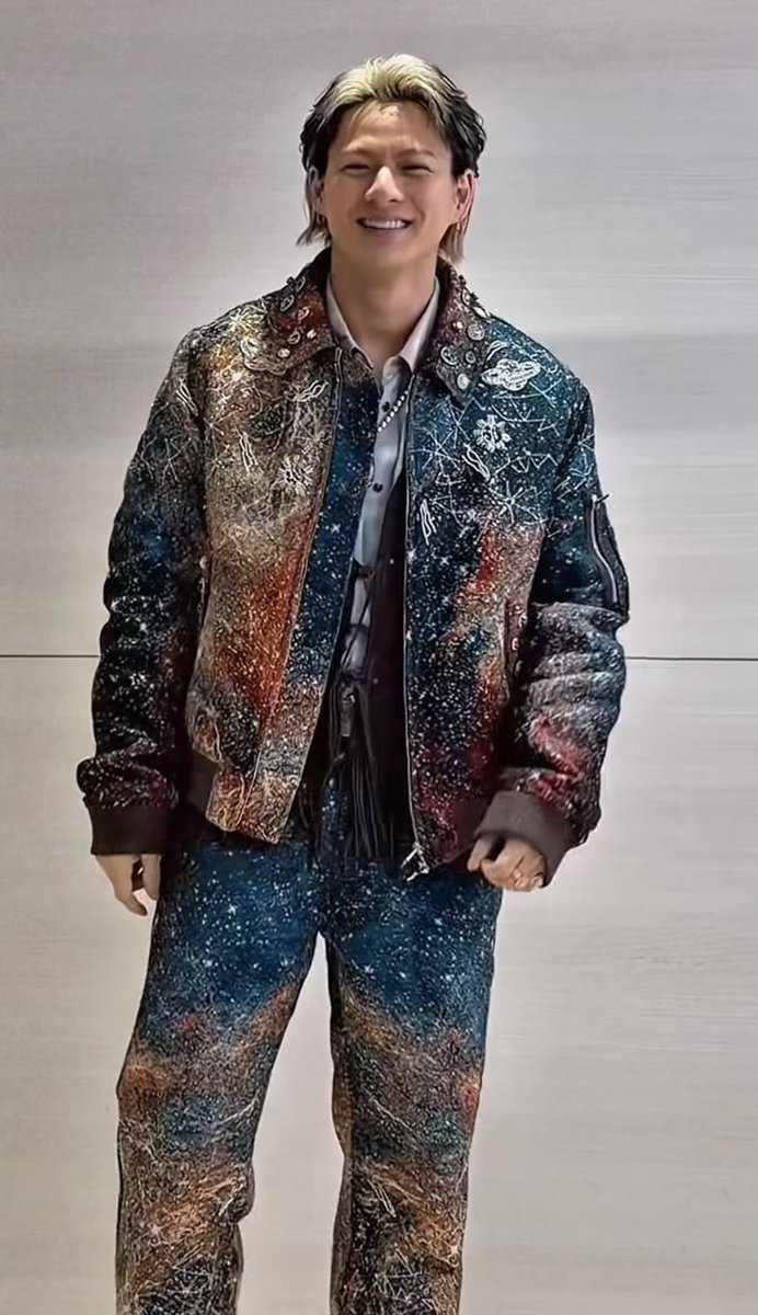 神様 私に3:33 のエンゼルナンバーをください いつも気がつくと すぎて