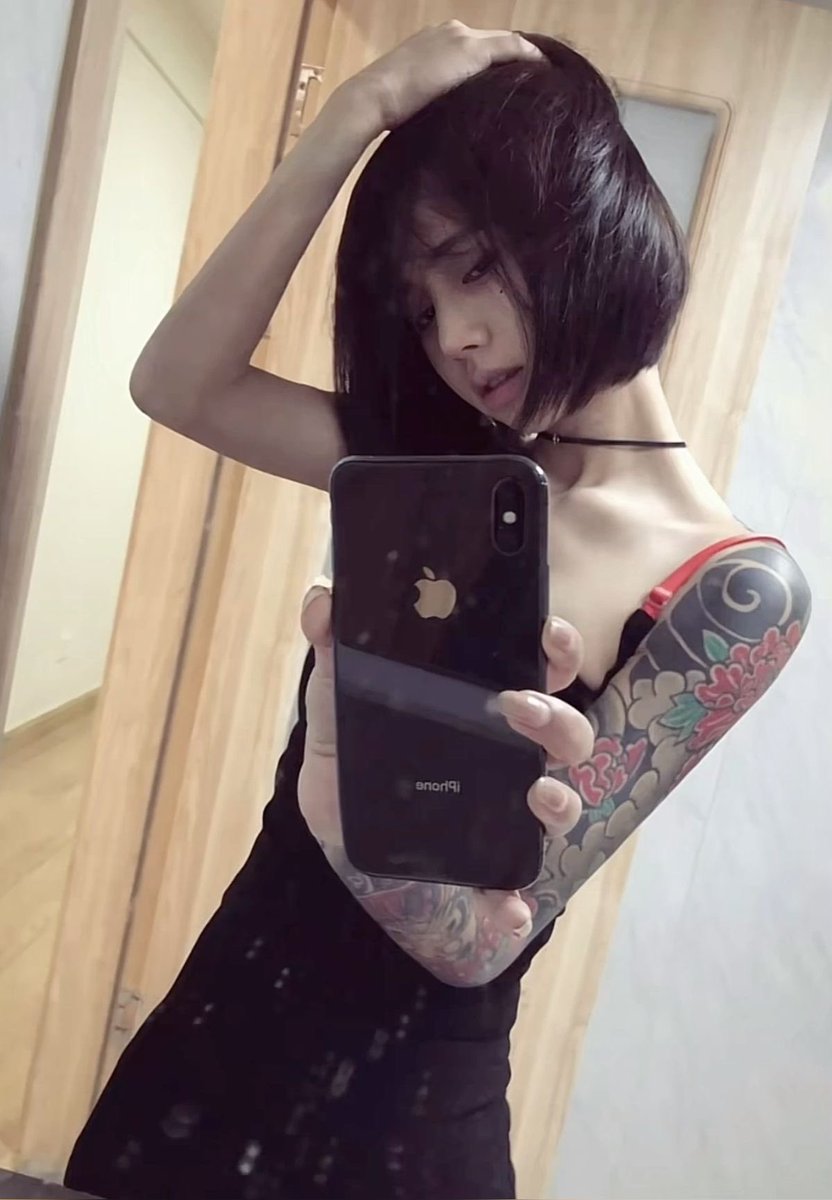 luvrmias's tweet photo. https://t.co/Qo7CYhvhQm