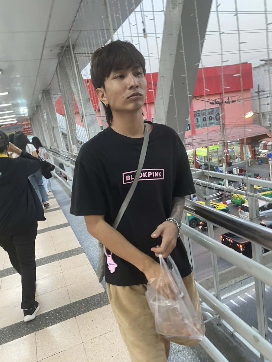 แซงง tweet media