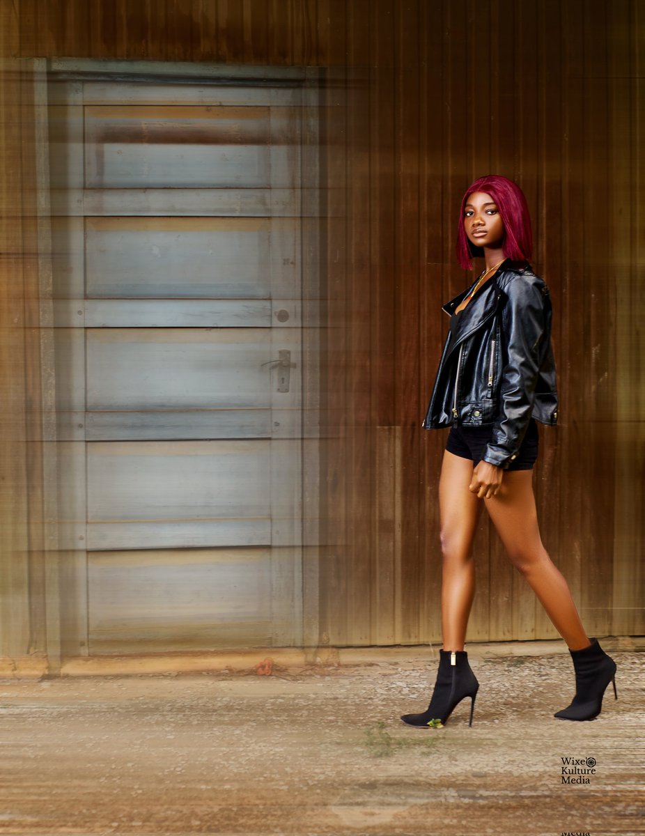 samodelling agency tweet media