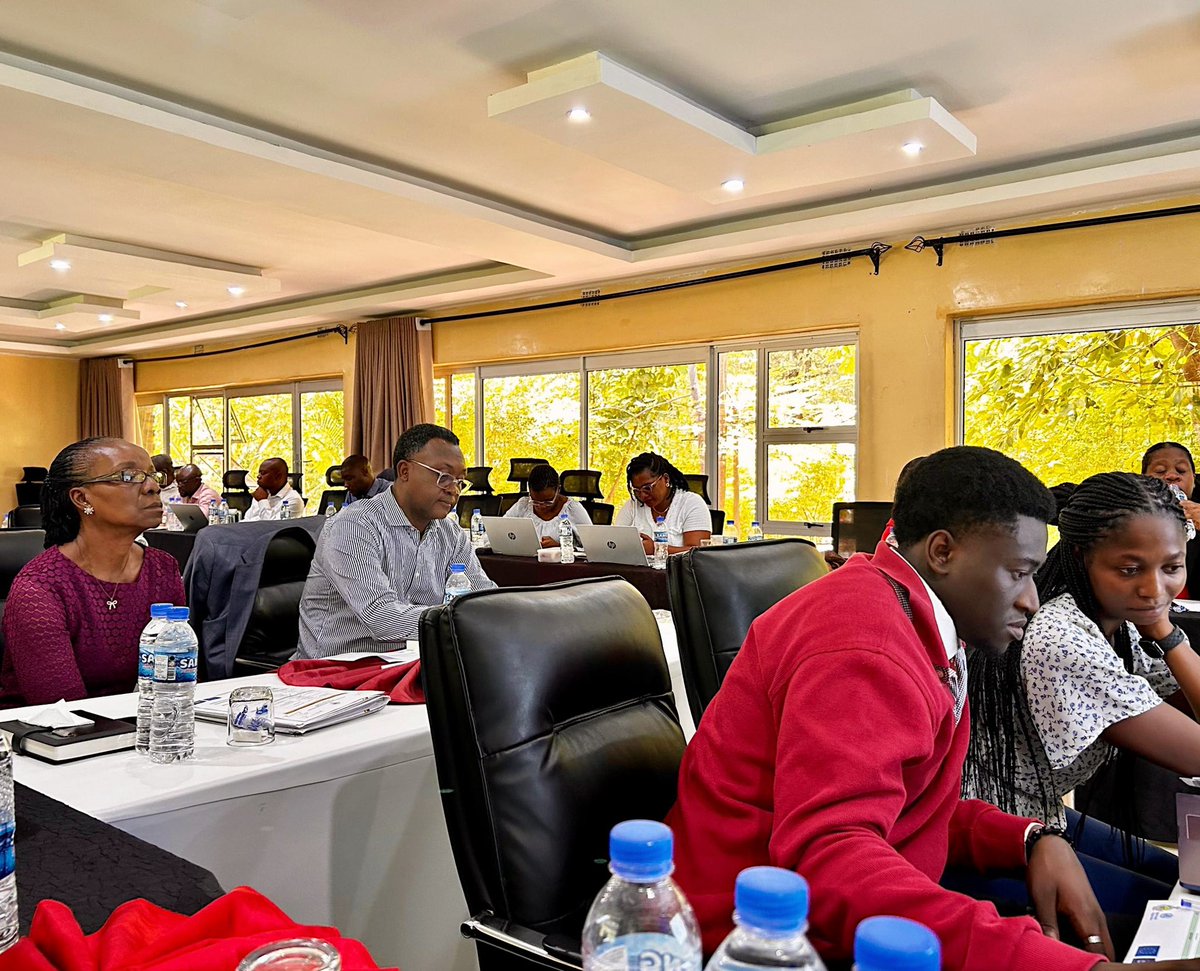 WHO_Zimbabwe's tweet photo. This week marks the start of developing a Legal &amp; Regulatory Framework for #PHIZ through an inclusive process. Legal anchoring is key to its autonomy, accountability &amp; sustainability. Under MoHCC leadership &amp; EU TEI support, Zimbabwe is building resilient health security systems. https://t.co/uxNN1s3qtE