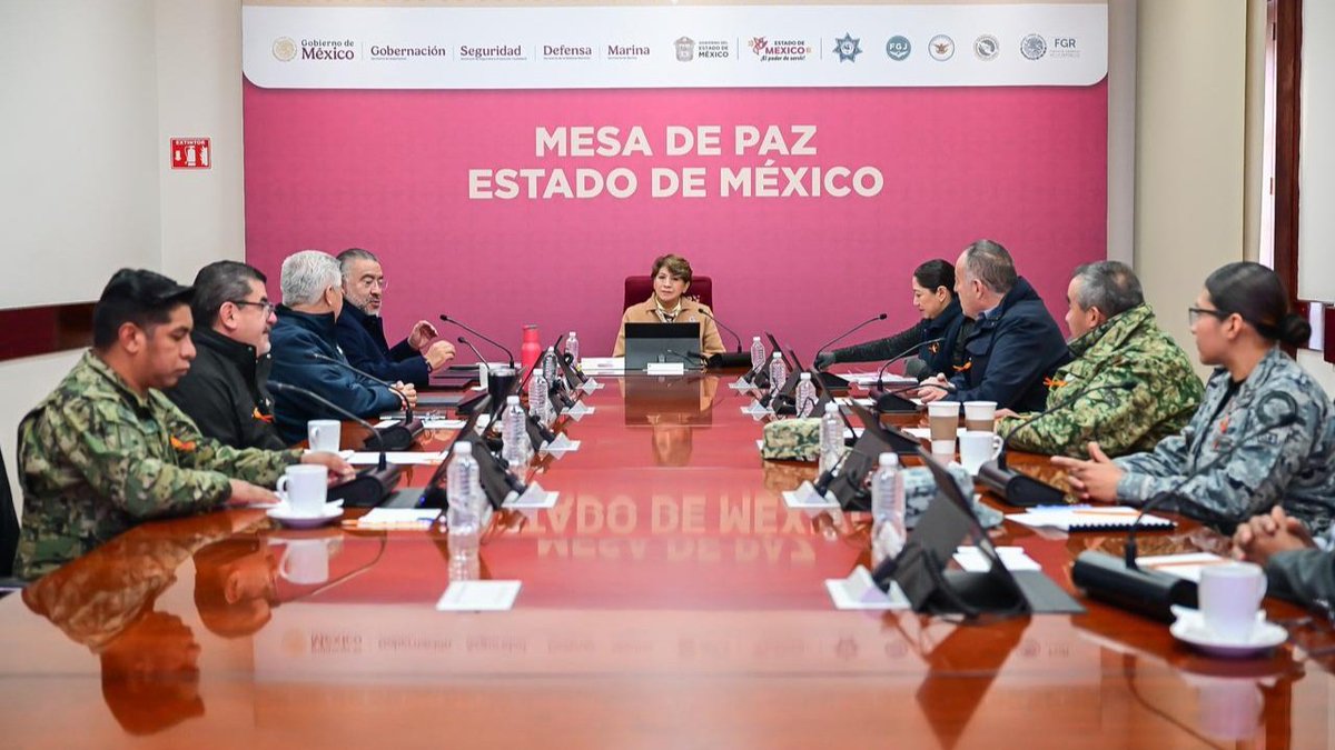 🚨 El robo de vehículo en EdoMéx bajó 54% en 2026. 📉 Son 2,780 autos menos frente a 2025. La Mesa de Paz refuerza operativos y coordinación entre los tres órdenes de gobierno.
#Edoméx #Seguridad #MesaDePaz - Radiografía Informativa radiografiainformativa.com.mx/con-mesa-de-pa…