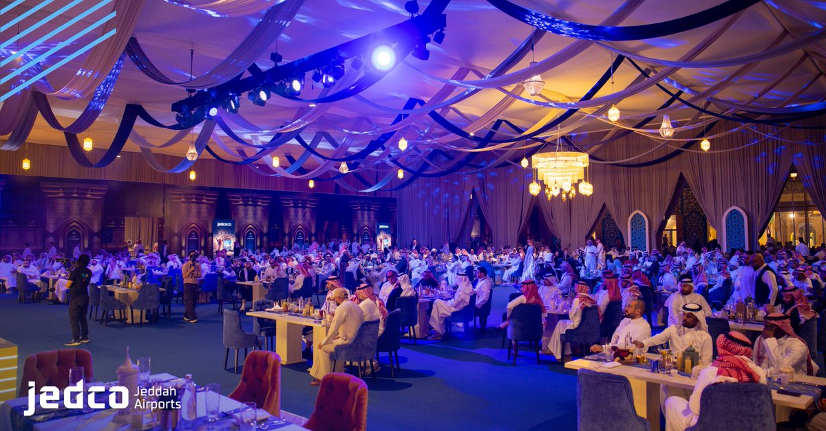 مطارات جدة tweet media