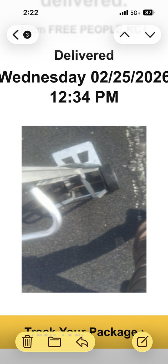 Robin Stern tweet media