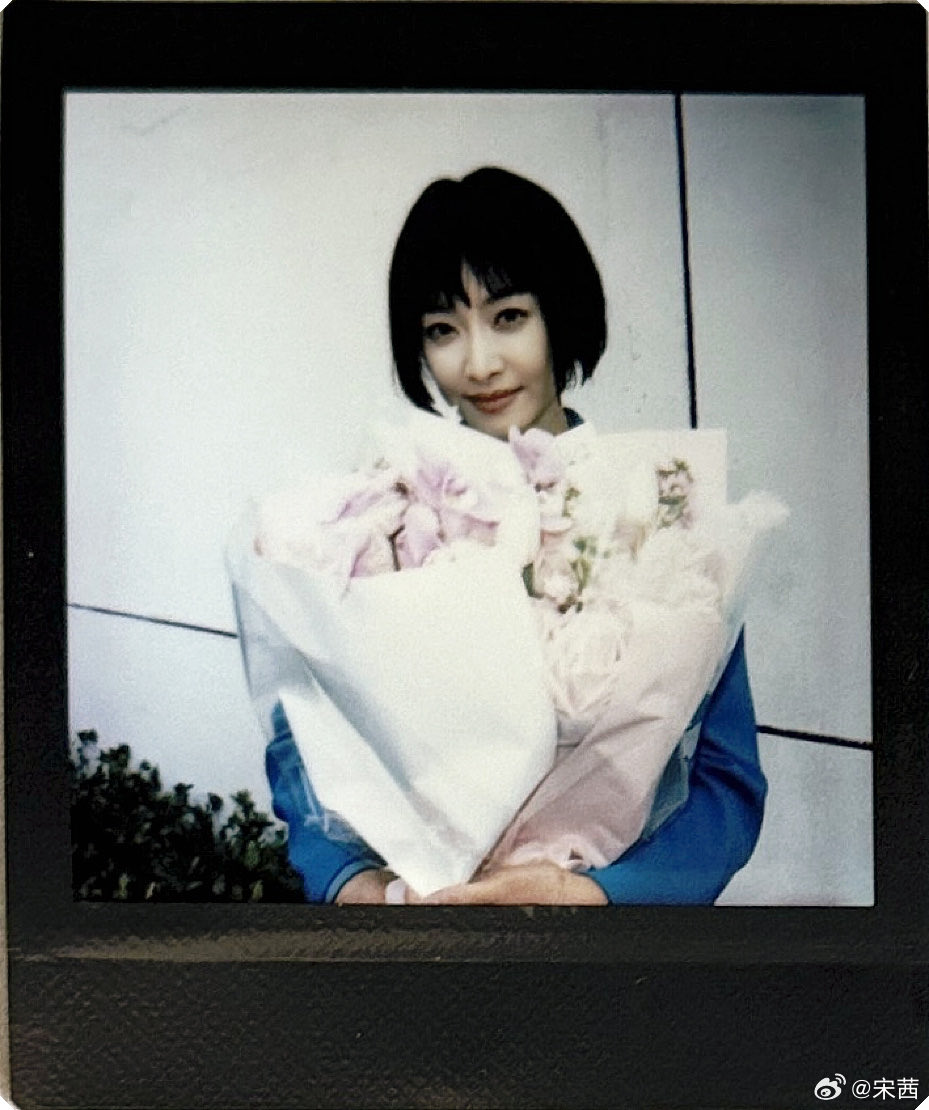 VICTORIASONG THAILAND tweet media