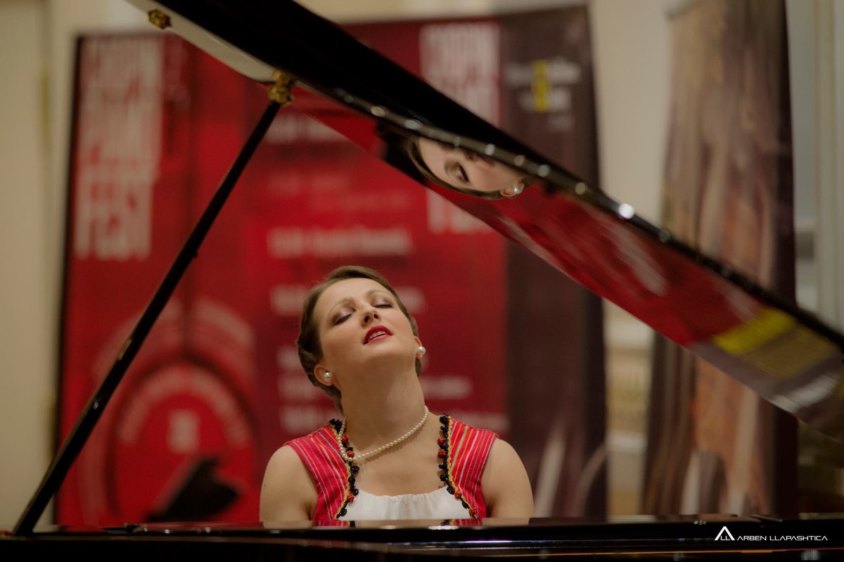 ArditaStatovci's tweet photo. Looking forward to my upcoming Piano Recital on March 17 at 6:30 PM, at La Maison Française in Washington D.C.
Piano works by Schubert, Beqiri, Ravel and Brahms -a repertoire I love. 🎹✨❣️Tickets are complimentary: https://t.co/gCimgFPsqp
Photo:@ A.Ll. https://t.co/yA5TcL5ajg